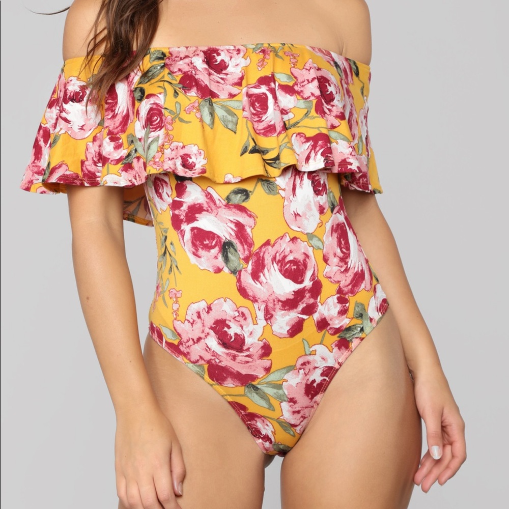 Fashion Nova Floral Off Shoulder Bodysuit